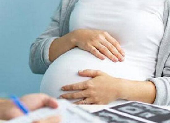 چند وقت بعد از کاشت ابرو می‌توان باردار شد؟
