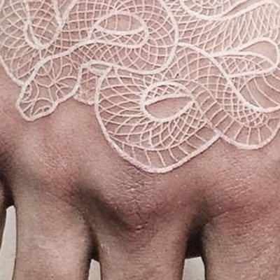 پاک کردن تاتو